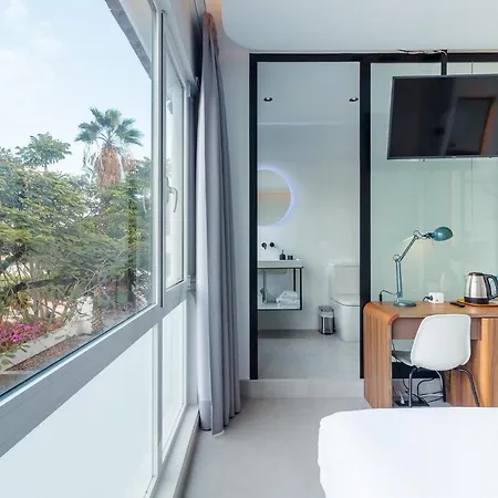 Flatguest Roomtiques Private