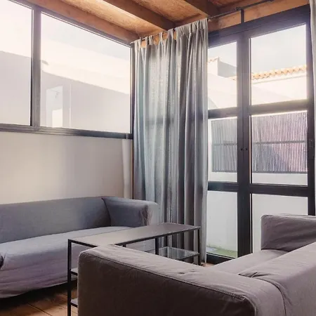 Flatguest Roomtiques Private