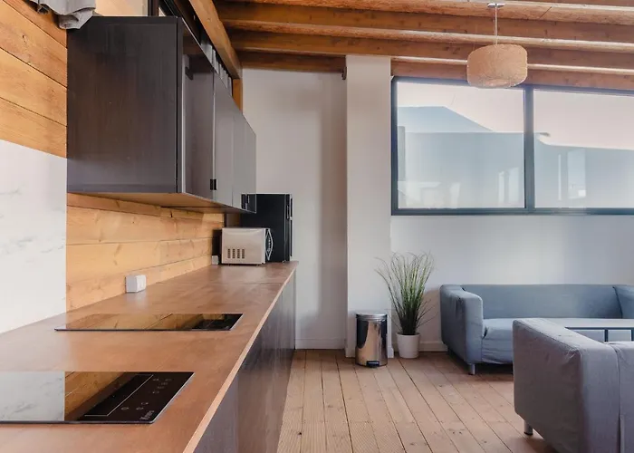 Guest house Flatguest Roomtiques Private